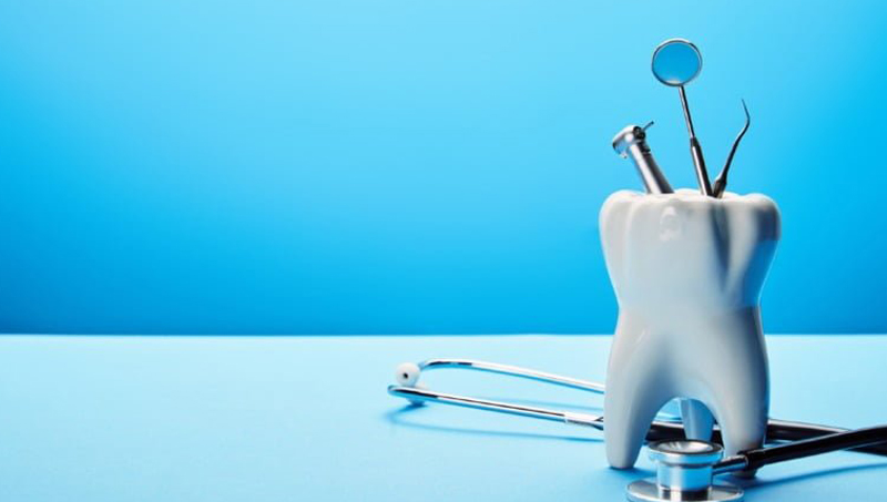 Dentist near me Surat